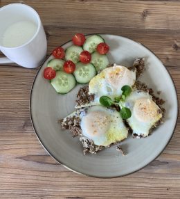Cimbur with Ground Meat and Eggs